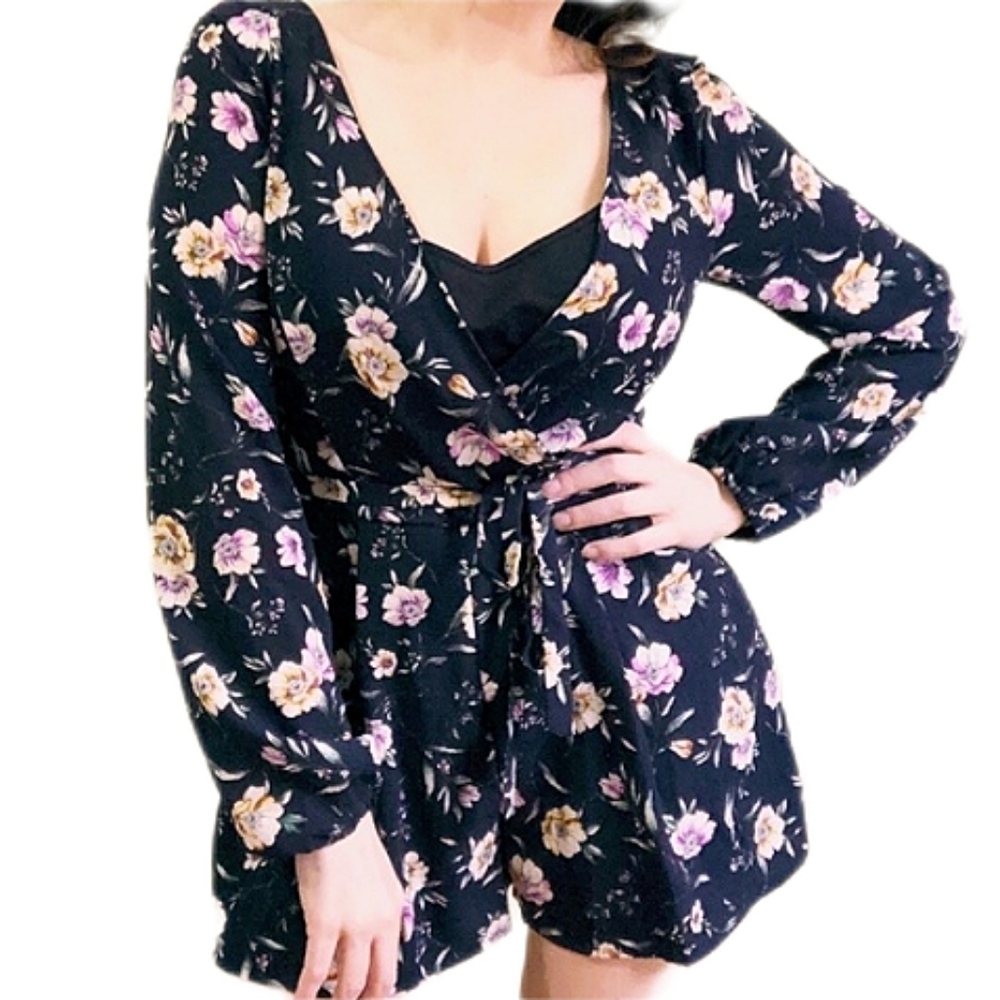 Nordstrom Rowa Romper Womens Medium Floral Navy Plunge V Faux Wrap Tie Neck